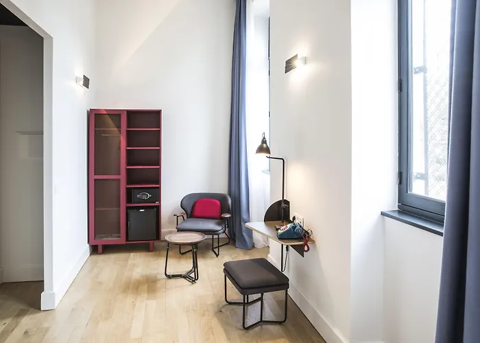 フルヴィエール オテル