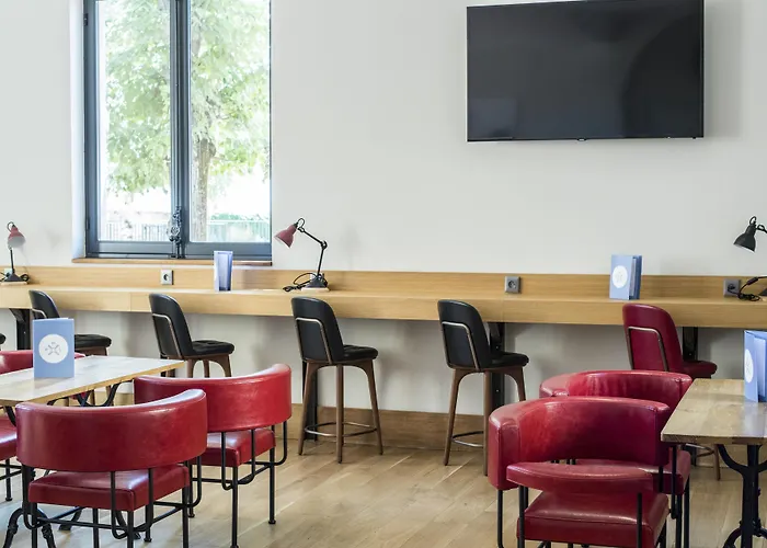 フルヴィエール オテル 4*